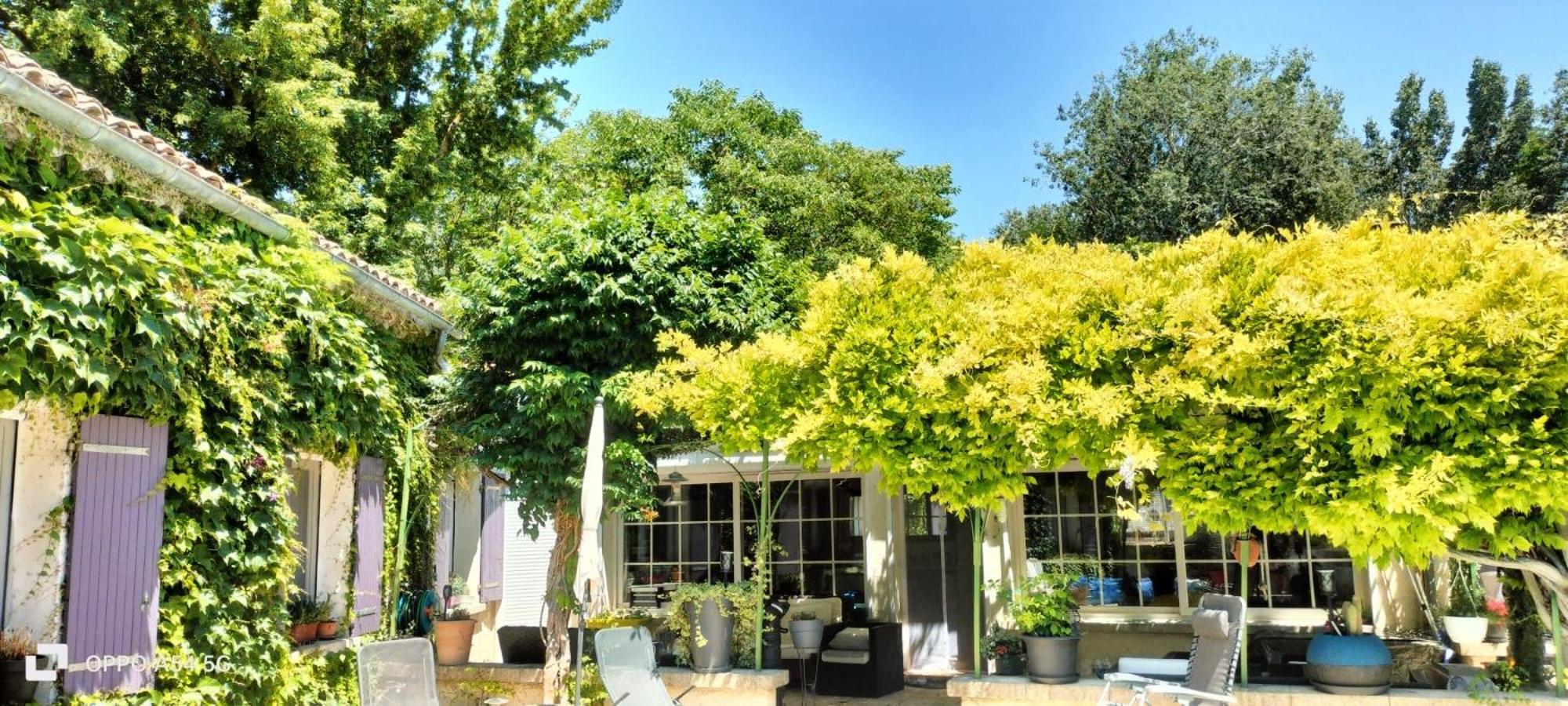 Chambres Hotes Chez Chris Roquemaure  Exterior photo