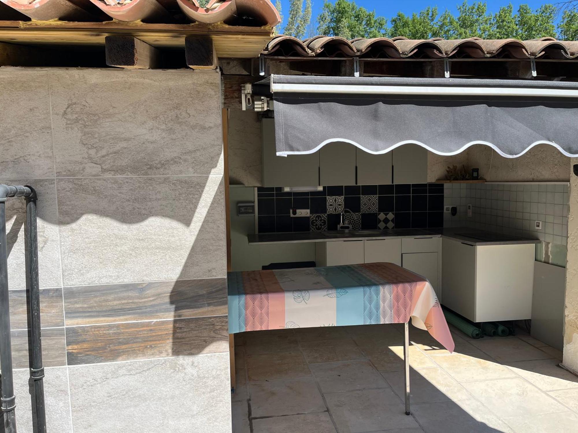 Chambres Hotes Chez Chris Roquemaure  Exterior photo